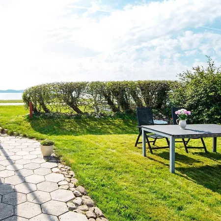 Holiday Lxx Feriehus